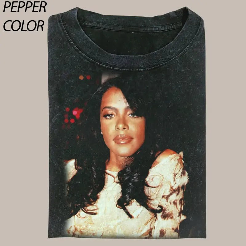Aaliyah The Beautiful Girl Vintage 90's Graphic Unisex Shirt, R&B Princess and Queen of Cumbia Tee, Retro Music Fan Shirt, 90s Legends T-Shirt, Aesthetic Graphic Tee