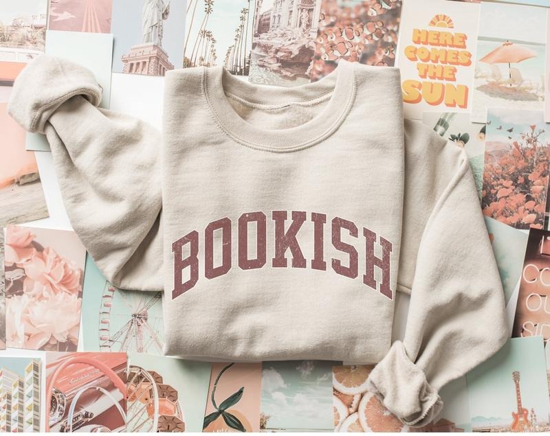 Bookish Sweatshirt, Vintage Bookish Sweatshirt, Bookworm Sweatshirt, Book Nerd Shirt, Book Lover, Bookish Gift, Gift for Book Lover, Librarian Sweatshirt