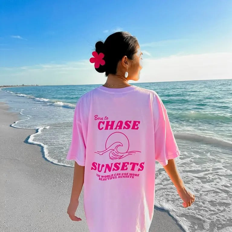 Born to chase Sunsets Shirt, Summer Vacation Shirt, Beachy Tshirt, Trendy Shirt, Preppy Clothes, Oversized Tee, Indie Retro, Beach Aesthetic Shirt Casual Oversized Cotton Shirt for the Beach Comfort Fabric