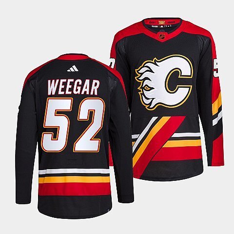 Calgary Flames #52 mackenzie-weegar-black-2022reverse-retro-2.0-authentic-primegreen-jersey