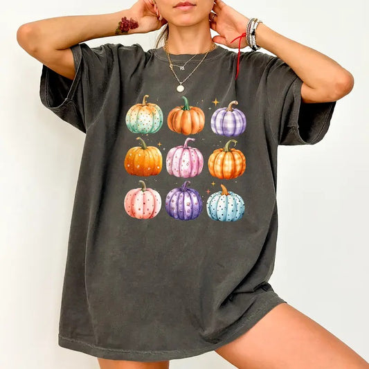Colorful Pumpkins Shirt Comfort Colors, Fall Pumpkin T-shirt, Autumn Pumpkin Tee, Sparkle Pumpkin Tshirt, Vintage Pumpkin Tops, Aesthetic Fall Shirt for Women, Fall Pumpkins Tee for Girls, Oversized Women's Tops, Casual Womenswear, Soft Cotton Fabric Tee