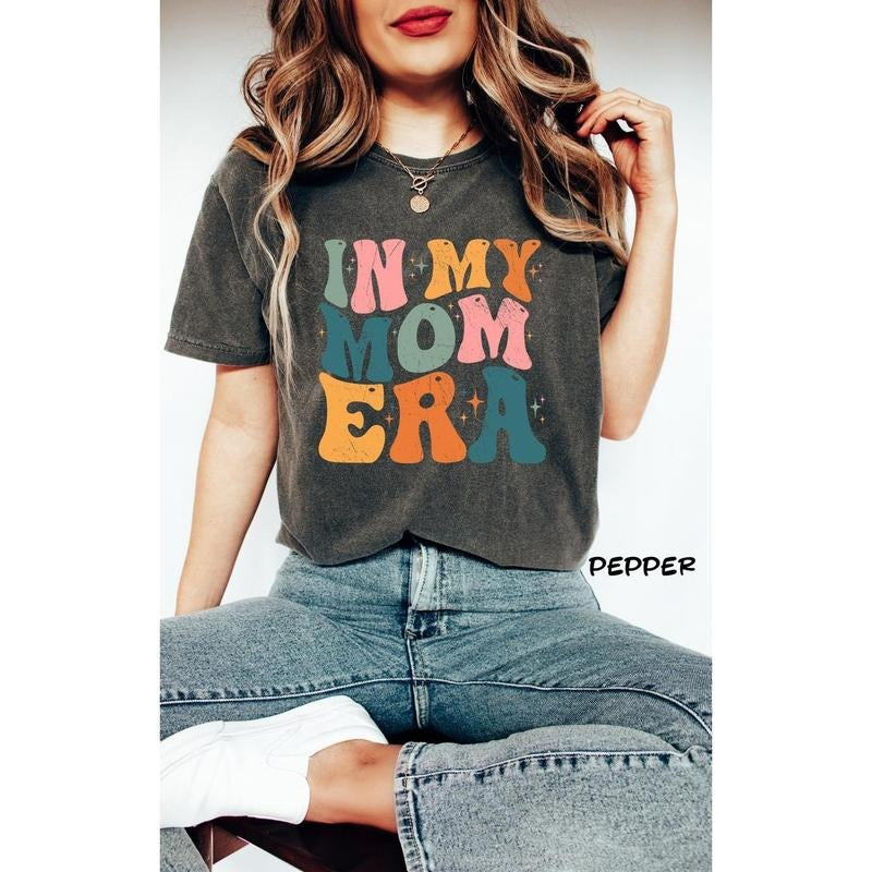 Comfort Colors In my Mom Era Shirt, Retro Mom Clothes, Mom's Birthday T-Shirt, New Mom & Pregnancy Outfit