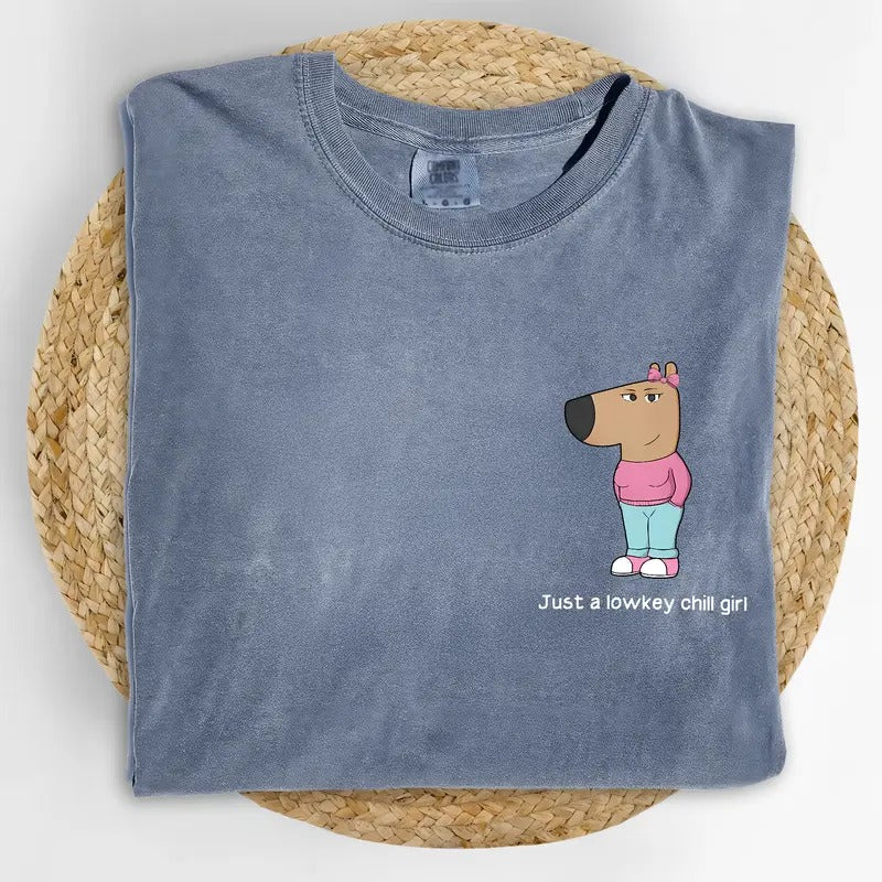 Comfort Colors Just A Lowkey Chill Girl Shirt for Women, Funny Dog Meme Tee, Girly Coquette Bow Dog Tshirt, Chill Girl T-shirt, Casual Womenswear