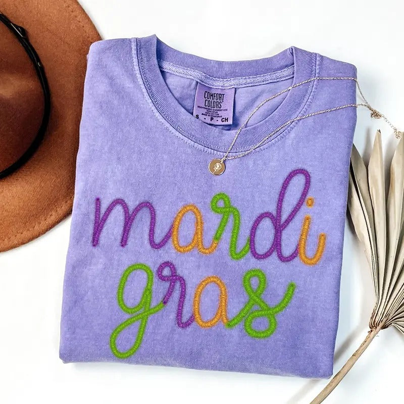 Comfort Colors Retro Mardi Gras Shirt, Mardi Gras Festival Shirt, Mardi Gras Celebration Shirt for Women