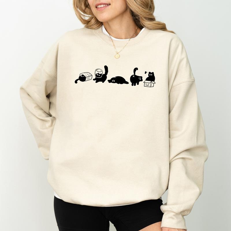 Cute Black Cat Sweatshirt, Lovely Cat Crewneck for Women, Funny Cat Sweater for Cat Mom Cat Dad, Cat Lover Gift Shirt, Oversized Women's Tops, Aesthetic Oversized Women's Top, Comfy Long Sleeve Pullover, Casual Womenswear, Comfort Fabric Cotton Tops