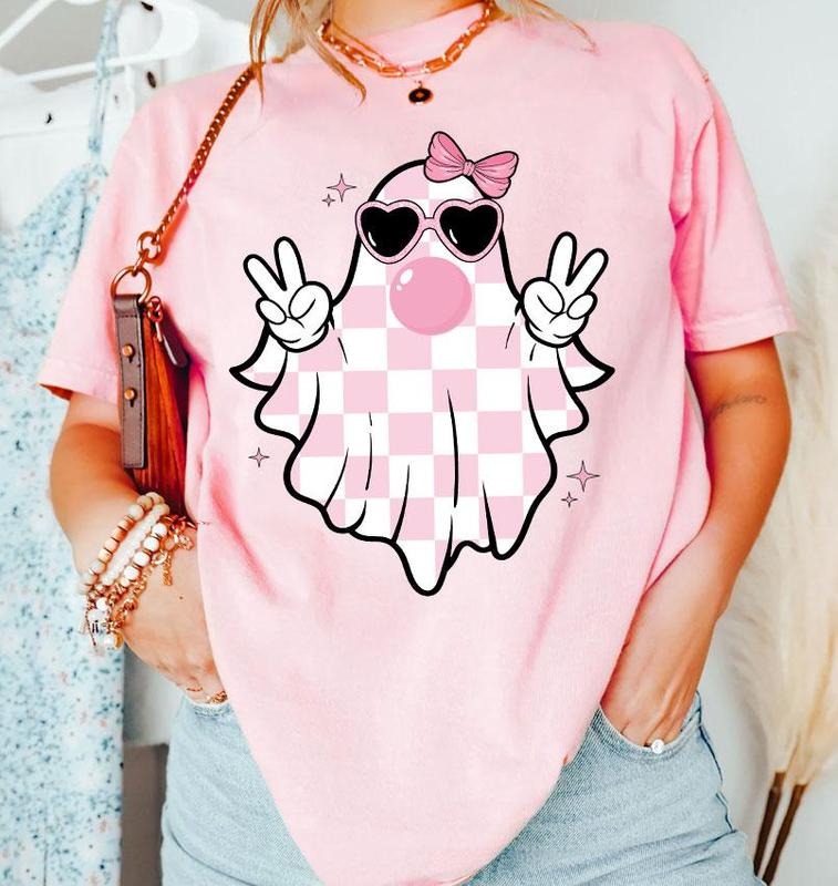 Cute Girly Ghost Blowing Bubble, Cute Pink Ghost Shirt Retro Ghost, Halloween Checkered Ghost bow Sweatshirt