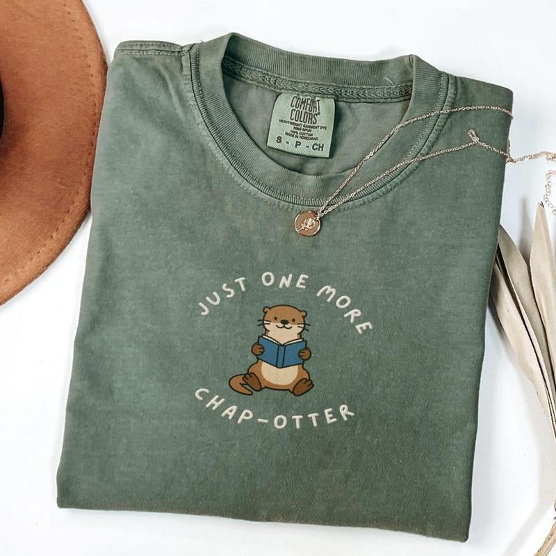Embroidered Otter T-shirt, Book Tshirt, T-Shirt, Book Lover Tshirt, Book Shirt, Reader Gifts, Bookworm Gift