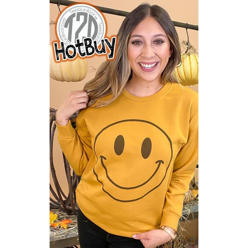 Fall Smiley #GraphicSweatshirt - #Trending #FallMood Cozy