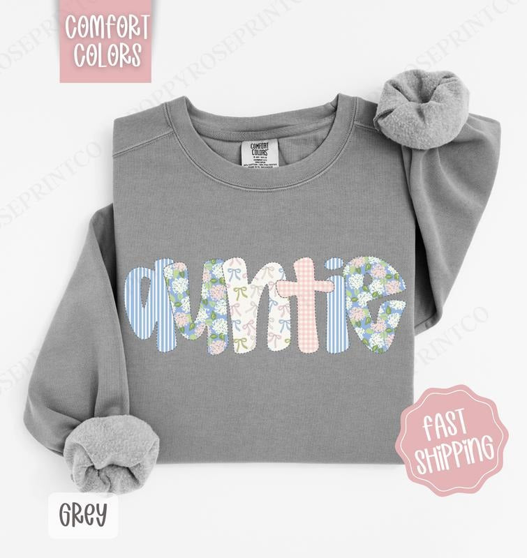 Floral Auntie Comfort Colors Sweatshirt, Cute Spring Aunt Sweater, Coquette Auntie Crewneck