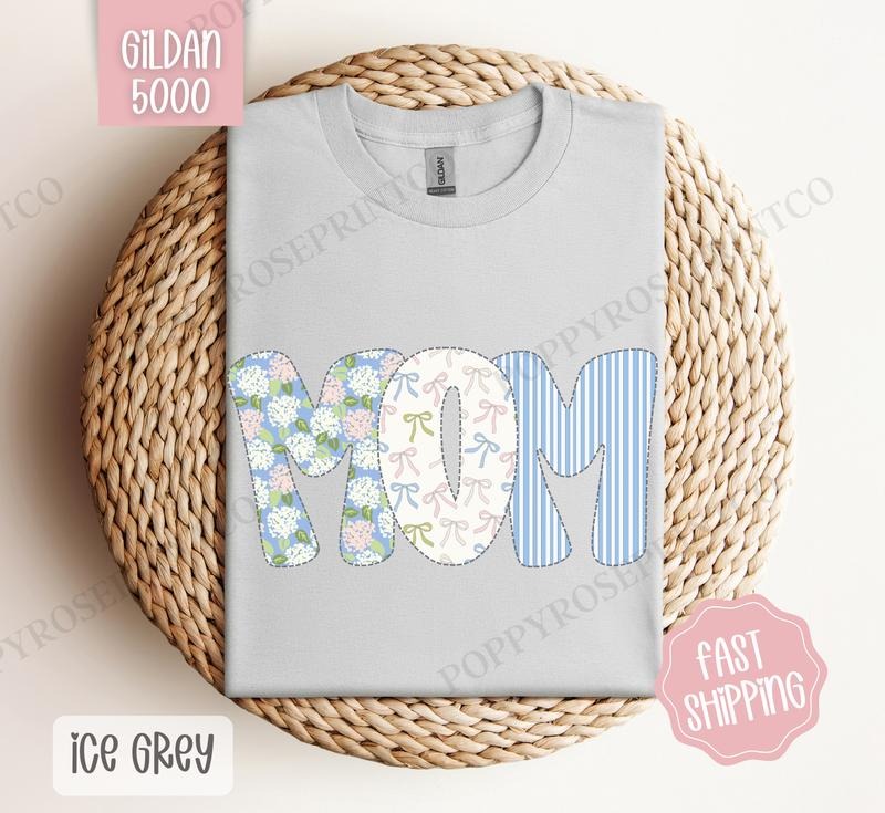 Floral Mom Gildan Shirt, Cute Mama Tshirt, Coquette Mom Tee