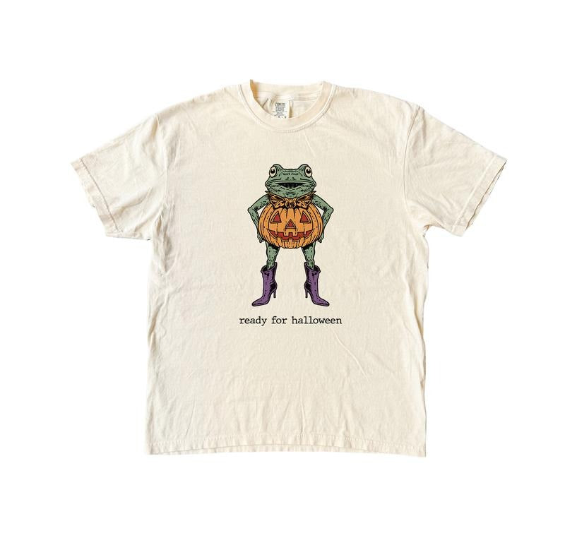 Frog Costume Halloween Comfort Colors Shirt, Funny Fall Pumpkin Graphic Tee, Frog Lover Tshirt