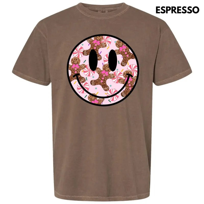 Glitter Gingerbread Happy Face Comfort Colors T-Shirt 'NLB'