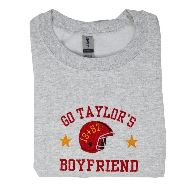 Go Taylor's Boyfriend Embroidered Sweatshirt Fit Womenswear