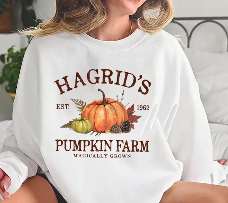 Hagrid's Pumpkin Patch Sweatshirt, Pumpkin Patch Shirt, Retro Halloween T-Shirt, Fall Sweatshirt, Wizard Tee, Autumn Fall...