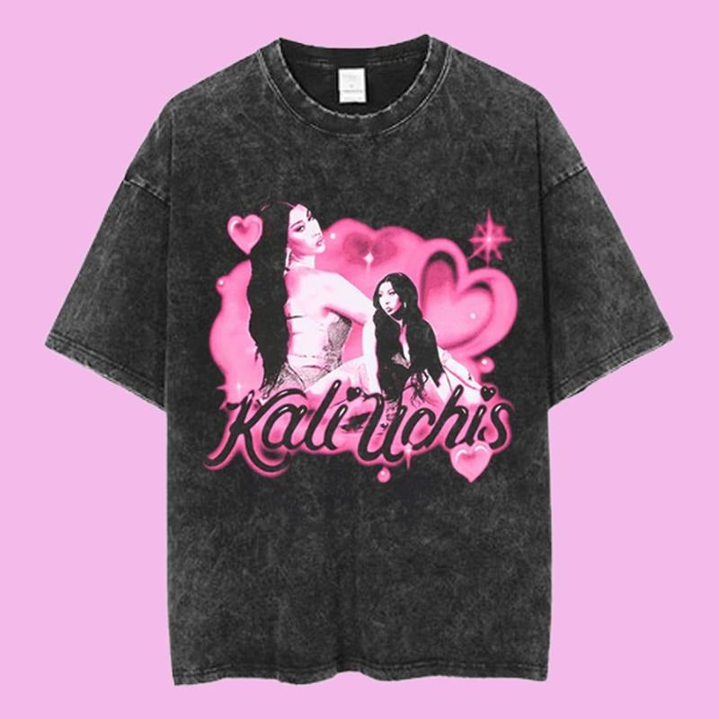 Kali Equestrian Pink Heart Graphic Tee, Y2K Chicana R&B Aesthetic Shirt, Romantic Vaporwave Design, Retro Streetwear Style, Womenswear Menswear Top