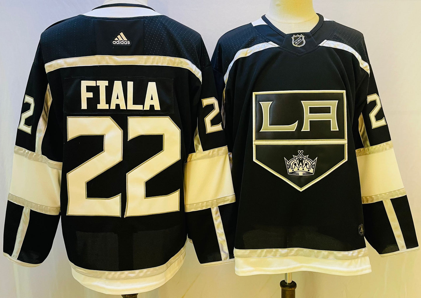 Los Angeles Kings #22 Kevin Fiala Style 2