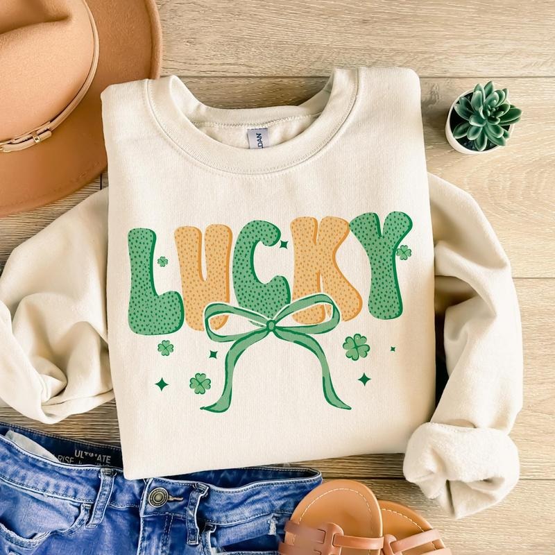 Lucky St Patricks Day Coquette Retro St Patty's Day St Patrick Bow Green Shamrock Lucky Charm Irish Clover