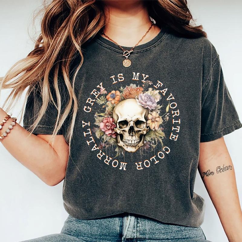 Morally Grey Is My Favorite Color Shirt, Dark Romance Reader T-shirt, Bookish Vibes Tee, Booktok Tee, Book Lover Shirt,...