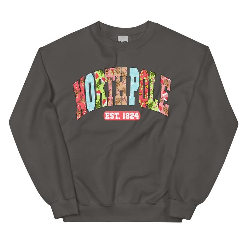 NORTH POLE CHRISTMAS CREWNECK (Crewneck Sweatshirt, Unisex Fit, Causal Sweatshirt for Christmas, Christmas Holiday Sweatshirt) Oversized Womenswear Hoodie Printedstyle{n002}2