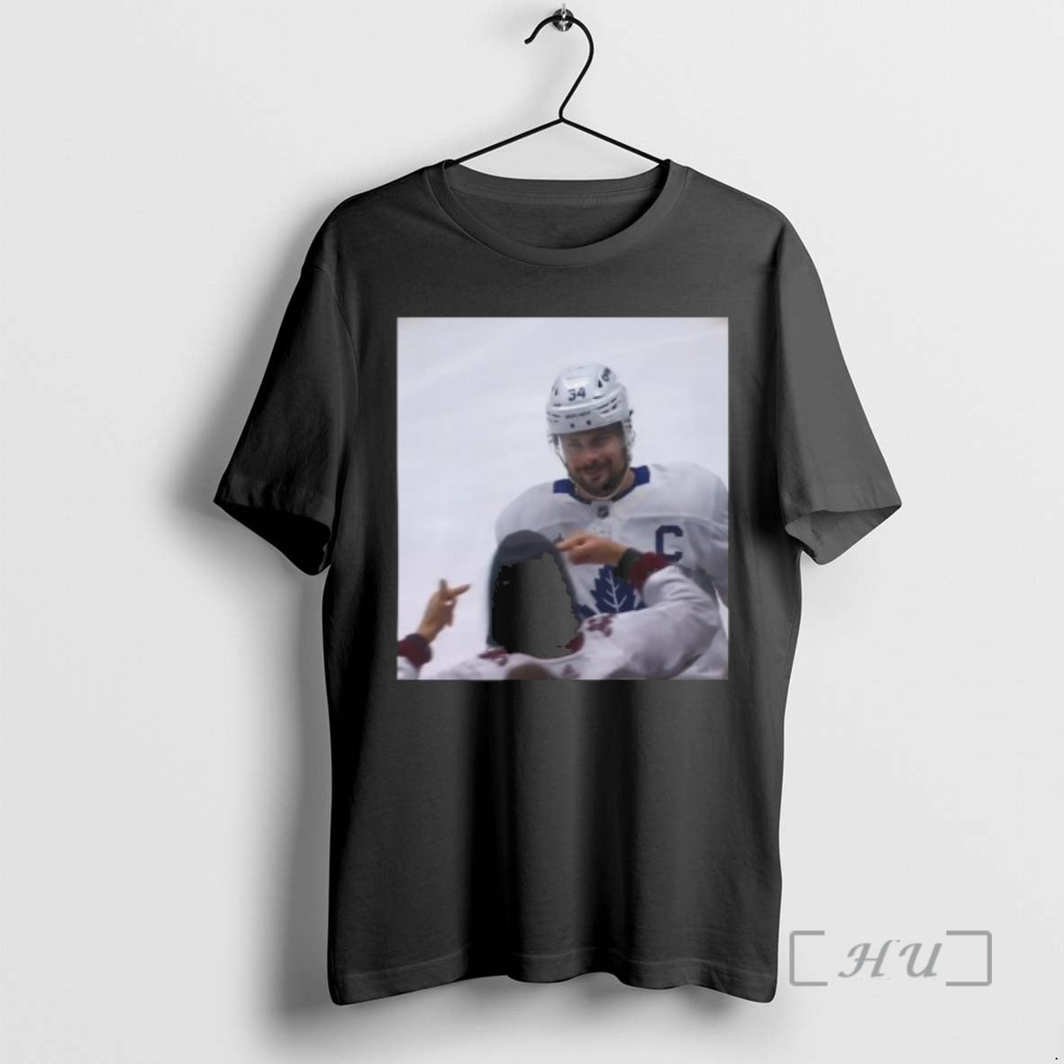 Officials Auston Matthews Smirks At The Avs Fans T-Shirts, Hoodie, Sweatshirt | WearSparks.com