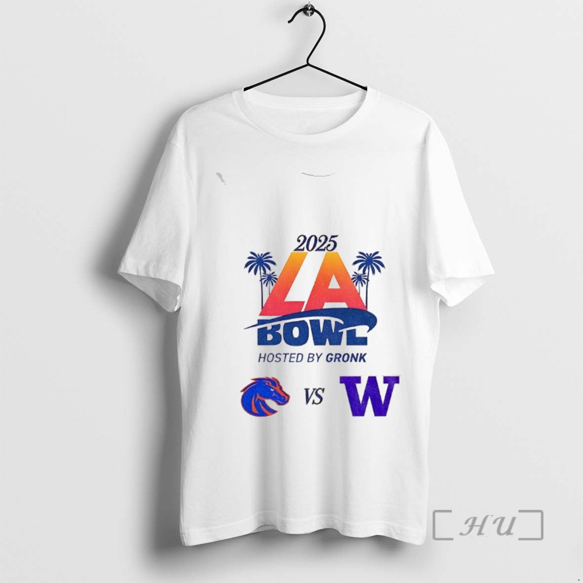 Officials Boise State Broncos Vs Washington Huskies Football 2025 La Bowl Matchup Premium T Shirts Hoodie, Sweatshirt