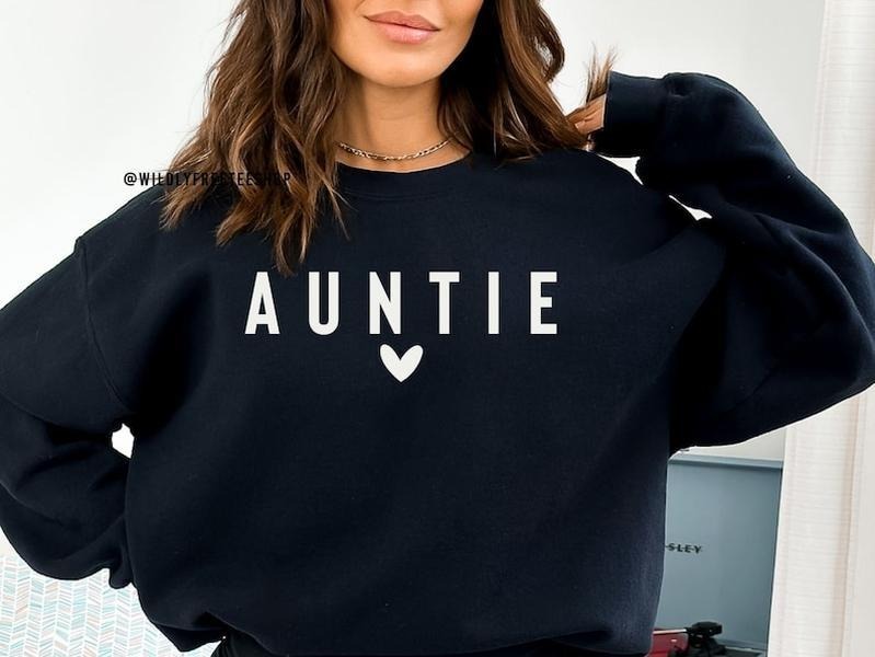 Personalized Auntie and Aunties Favorite Shirts, Auntie Me Sweatshirts, Aunt Sweatshirt, Aunt Niece Shirts, Best Gifts for Aunt, Aunt Nephew
