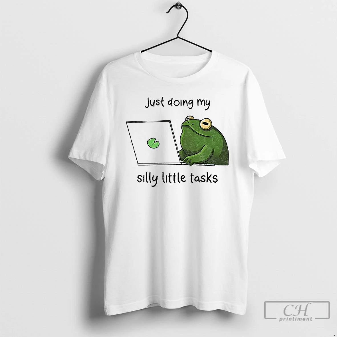 Premium Silly Frog Is Working Just Doing My Silly Little Tasks T-Shirts, Hoodie, Sweatshirt | WearSparks.com