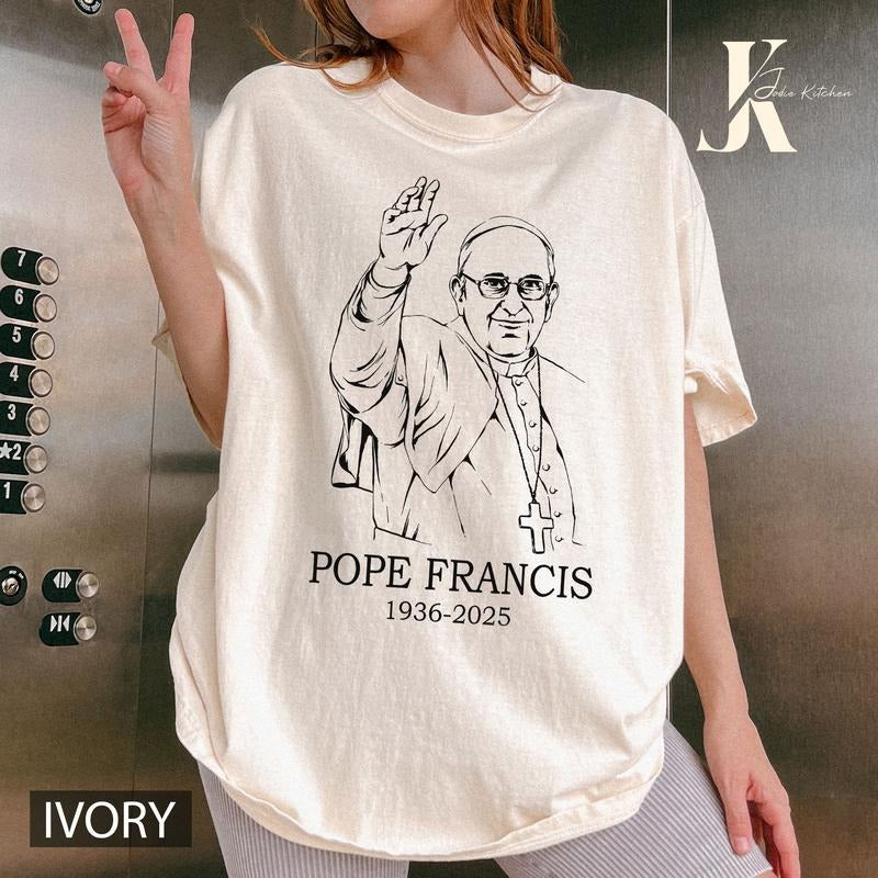 RIP Pope Francis Shirt, Pray For Pope Francis, Memorial Tribute Tee 1936-2025, Vatican Catholic Shirt, Christian Shirt, Religious Gift