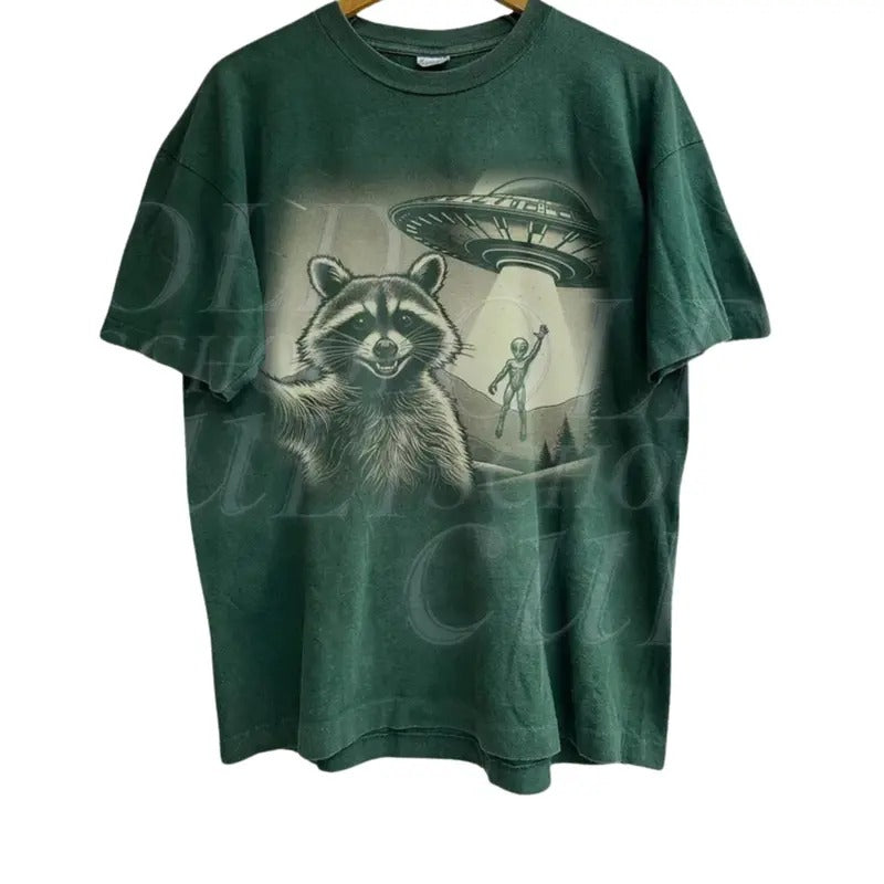 Raccoon Ufo Selfie Vintage 90s Graphic Shirt, Retro Funny Raccoon Ufo Tee, Alien Shirt, Y2k Halftone Gag Washed Tee, Funny Shirts