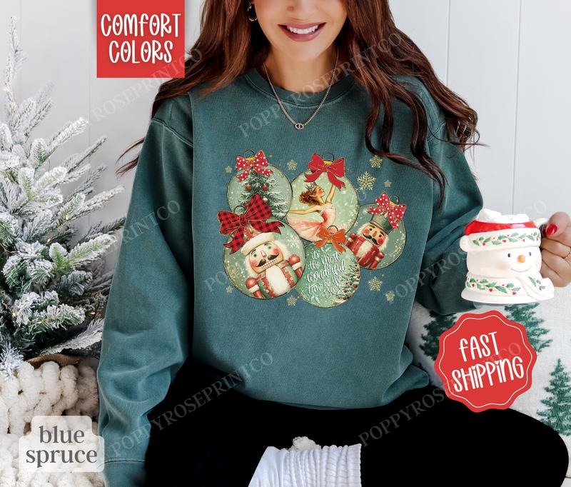 Retro Christmas Ornament Sweatshirt Comfort Colors, Cute Christmas Sweater Womenswear, Holiday Crewneck