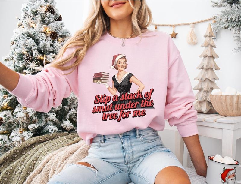 Retro Christmas Sweatshirt, Bookish Christmas, Funny Xmas Sweater, Vintage Holiday Crewneck, Smut Reader, Romance Books, Unisex Trendy