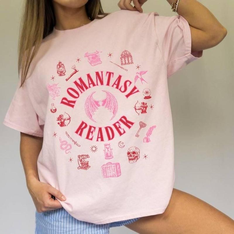 Romantasy Reader Shirt, Fantasy Romance Book Lover Gift, Bookish Bookworm Reading, Booktok Bookstagram Book Club, Smut...