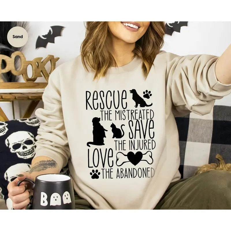 Save Animals Sweatshirt Animal Rescue Long Sleeve Shirts Animal Rights Hoodies Fur Mama Gifts Funny Pet Clothing Gift For Dog Mom TK43GN