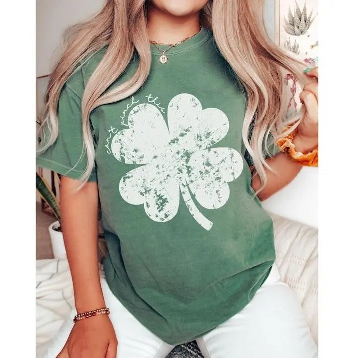 Shamrock St Patrick's Day tee, Shamrock shirt, st patty's day shirt, Lucky shirt, Trendy Shirt