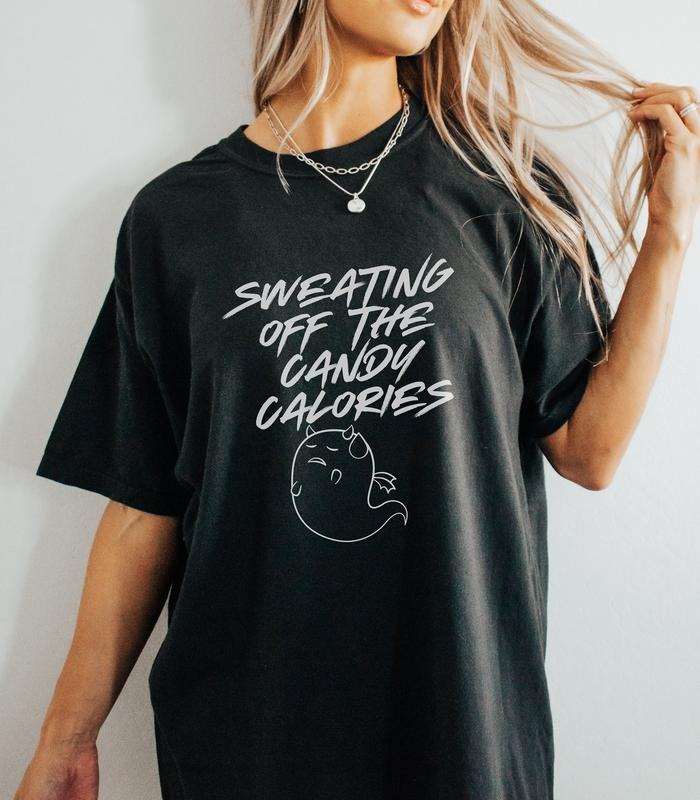 Shy Girl Lifting Club Oversized Gym Pump Cover Gift For Girlfriend Wife Introverted Girl Weightlifting Gift Tshirt Gift