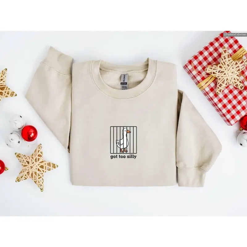 Silly Goose Got Too Silly Shirt, Sweater, Hoodie, Funny Animal Pet Cute Minimal Meme Gift Outfit , Global Trending Outfits