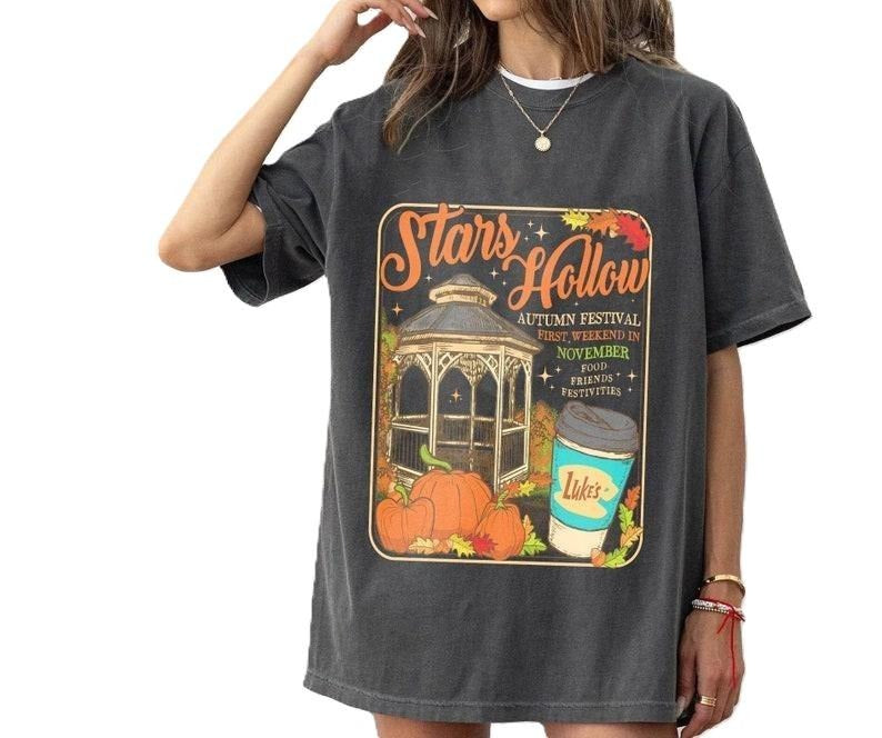 Stars Hollow Connecticut 1779 Shirt, Gilmore Girls Shirt, Autumn T-shirt, Vintage 90s style top clothing, Unisex graphic Streetwear shirts