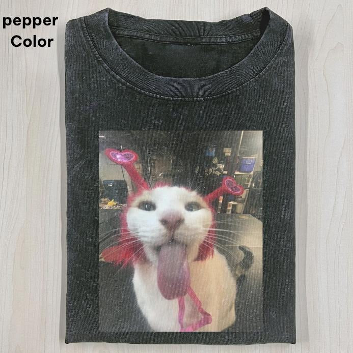 Drag Queen Cat / Stripper Cat Graphic T-shirt, Retro Funny Vintage Tee, Unisex Meme Cringe Funny Dumb Shirt, FUNNY CUTE shirts for women