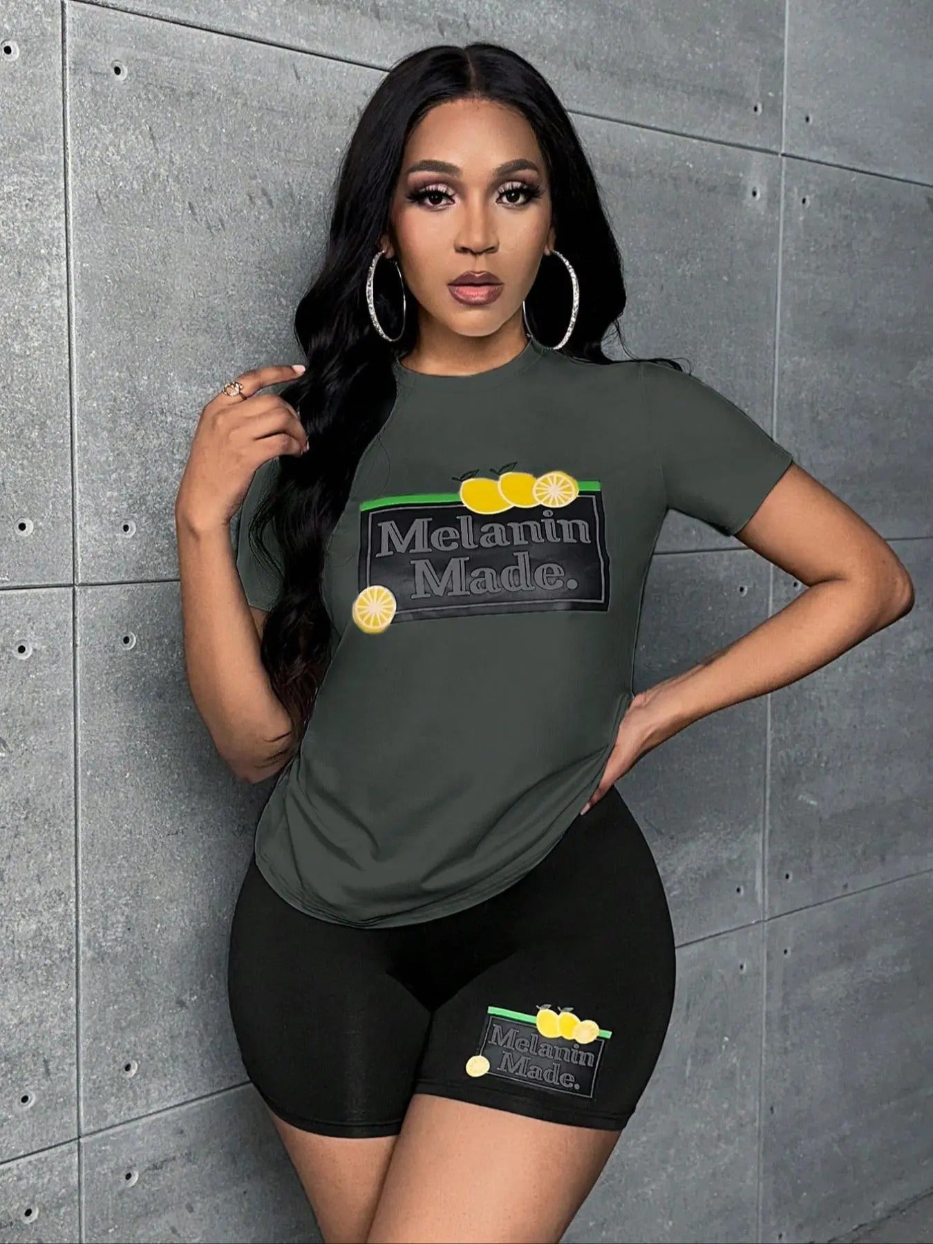 Two-Piece Set Women's Letter Graphic Short Sleeve Tee & Pocket Fitted Shorts Set, Casual Round Neck T-shirt & Shorts, Summer Clothes for Daily Wear Outdoor