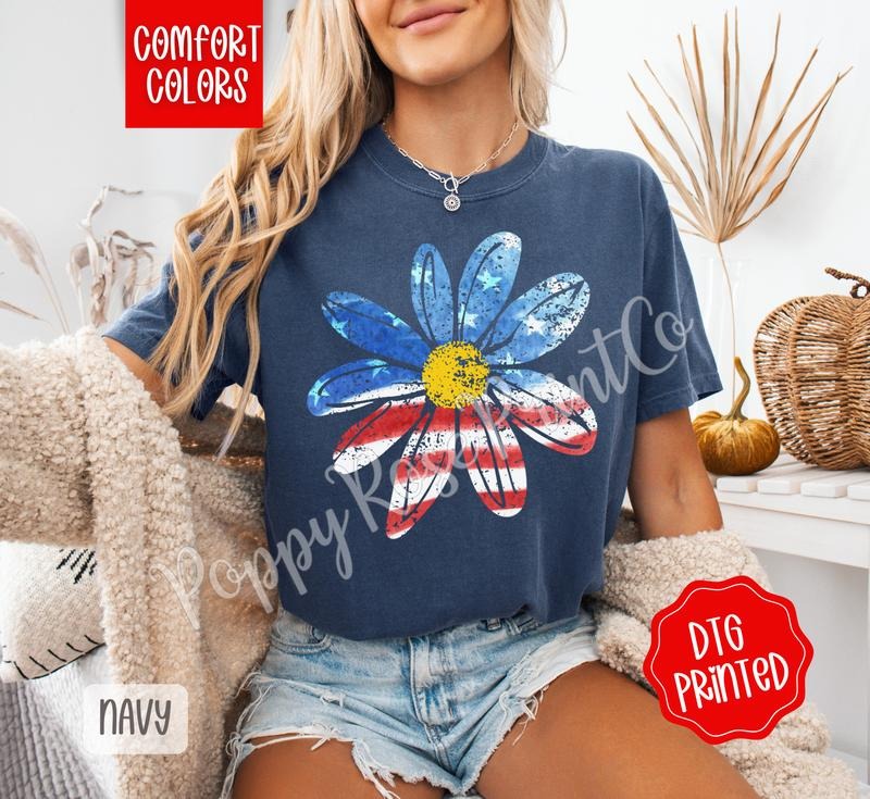USA Daisy Comfort Colors Shirt, Cute Patriotic Tshirt, Trendy Women's Tee, Gift for Her