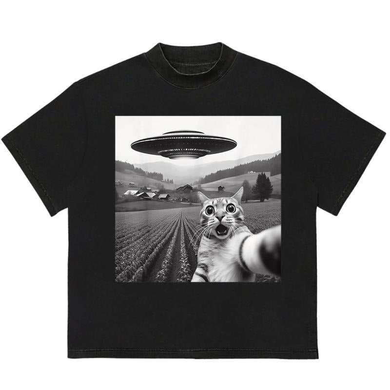 Ufo Cat Meme T-Shirt Unique Graphic Print for Standout Styl Unique Design for Everyday Wear