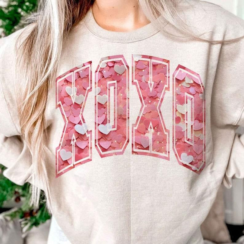 Valentines Day Sweatshirt, XOXO Sweatshirt, Cute Valentine Valentines Day Gift, Love Sweatshirt T-Shirts, Hoodie