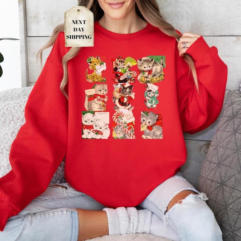 Vintage 90s Kittens Christmas Sweatshirt, Retro Cat Shirt, Christmas Cats Sweatshirt, Cat Lovers Shirt, Cat Mom Christmas Shirt, Cat Lovers