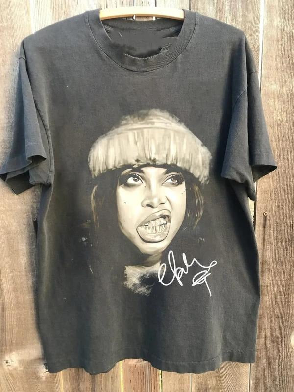 Vtg Erykah Badu Signature Cotton Black Full Size Shirt For Men Women AM071 Hoodie, Sweatshirt | WearSparks.com