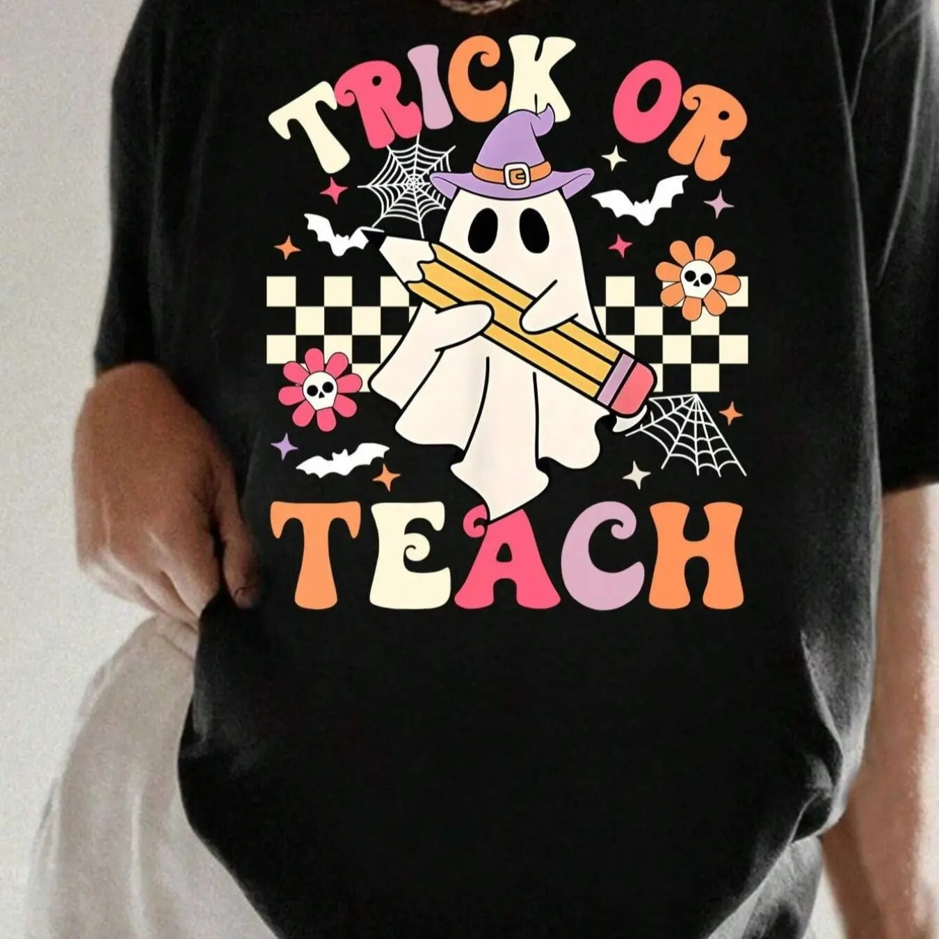 Women's Ghost Print Round Neck Graphic Tee, Fashion Casual Drop Shoulder Short Sleeve T-shirt for Daily Holiday Vacation Outdoor Wear, Ladies Clothing for Summer