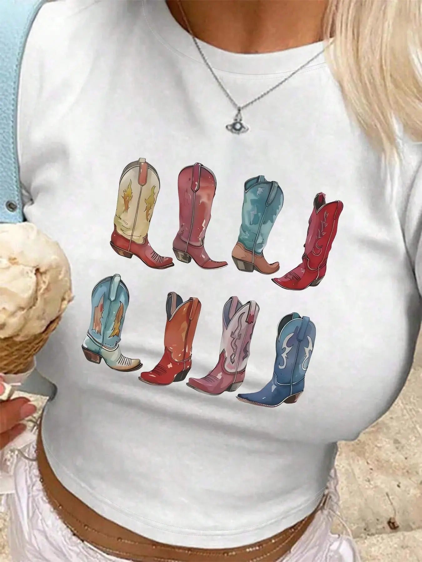 Women's Boots Print Round Neck Tee, Y2K Casual Short Sleeve T-shirt for Daily Wear, Ladies Summer Outfit