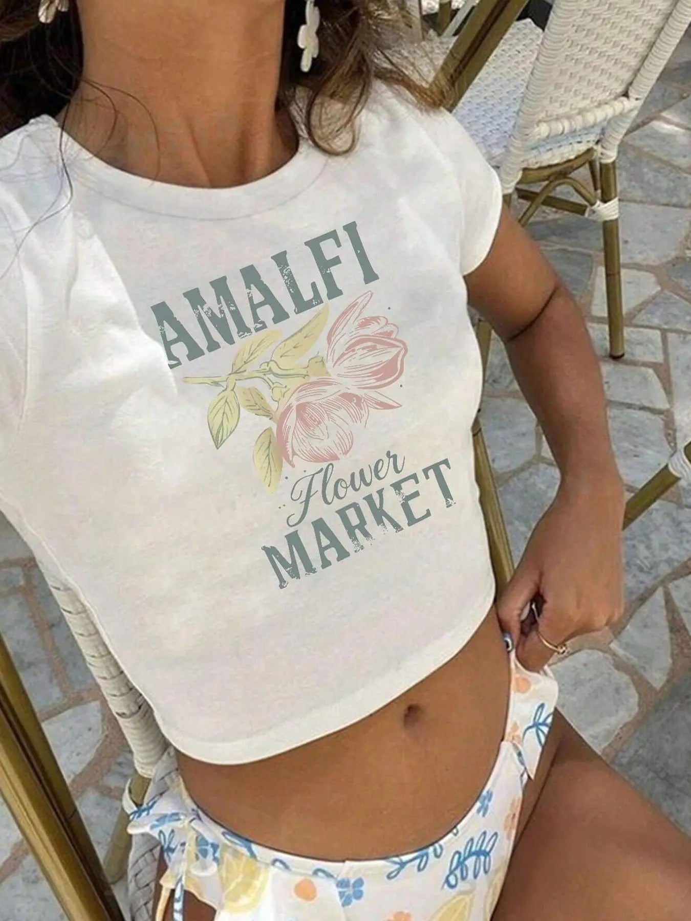 Women's Floral & Letter Print Round Neck Tee, Fashion Casual Crew Neck T-shirt for Daily Holiday Vacation Outdoor Wear, Ladies Clothes for Summer