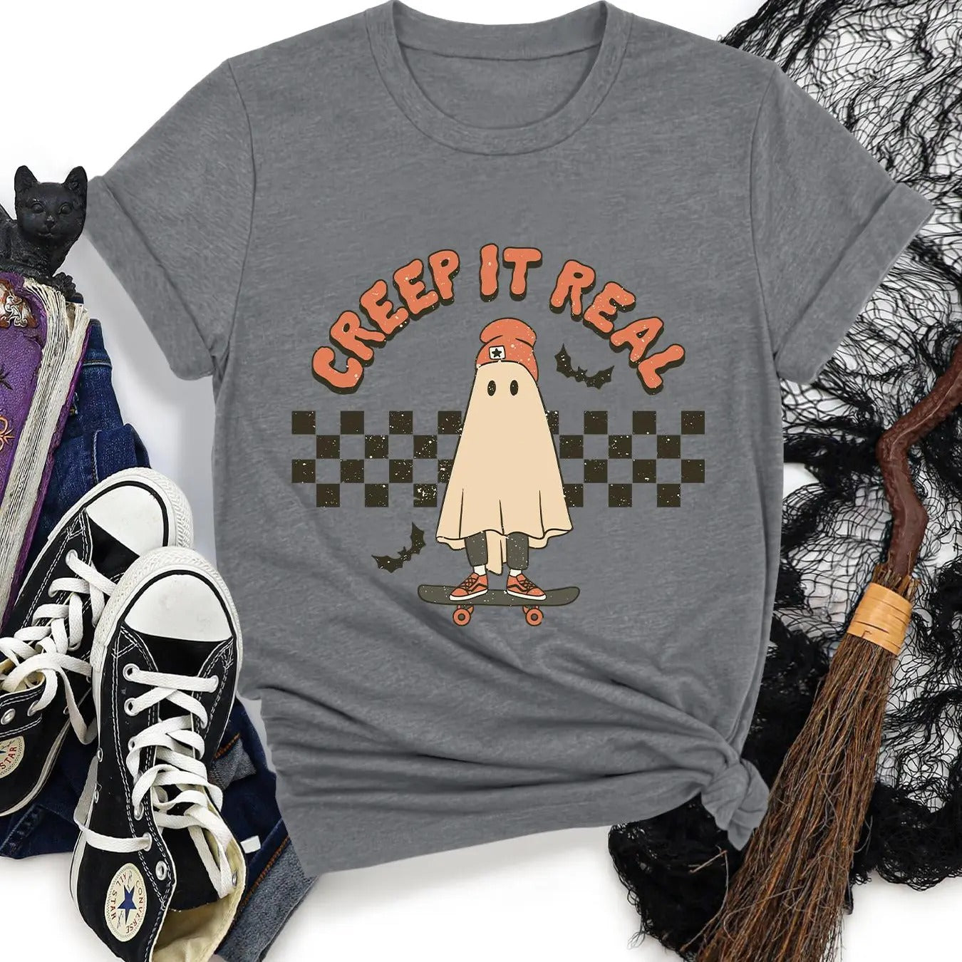 Women's Halloween Cartoon Ghost & Letter Print Round Neck Tee, Fashion Casual Crew Neck T-Shirt for Daily Holiday Vacation Outdoor Wear, Women's Clothing for All Seasons