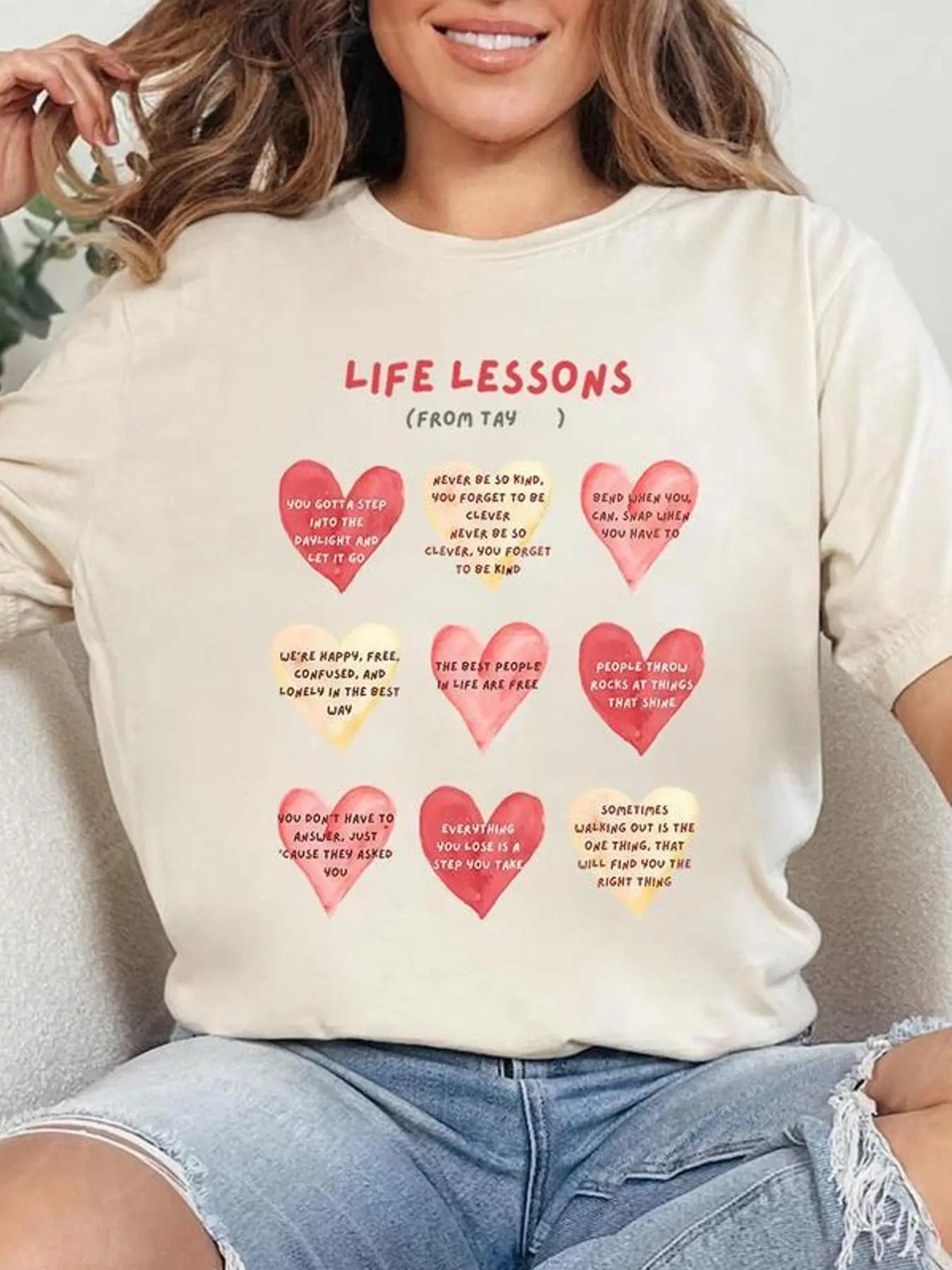 Women's Heart & Letter Print Round Neck Tee, Fashion Casual Crew Neck T-Shirt for Daily Holiday Vacation Outdoor Wear, Ladies Clothes for Spring