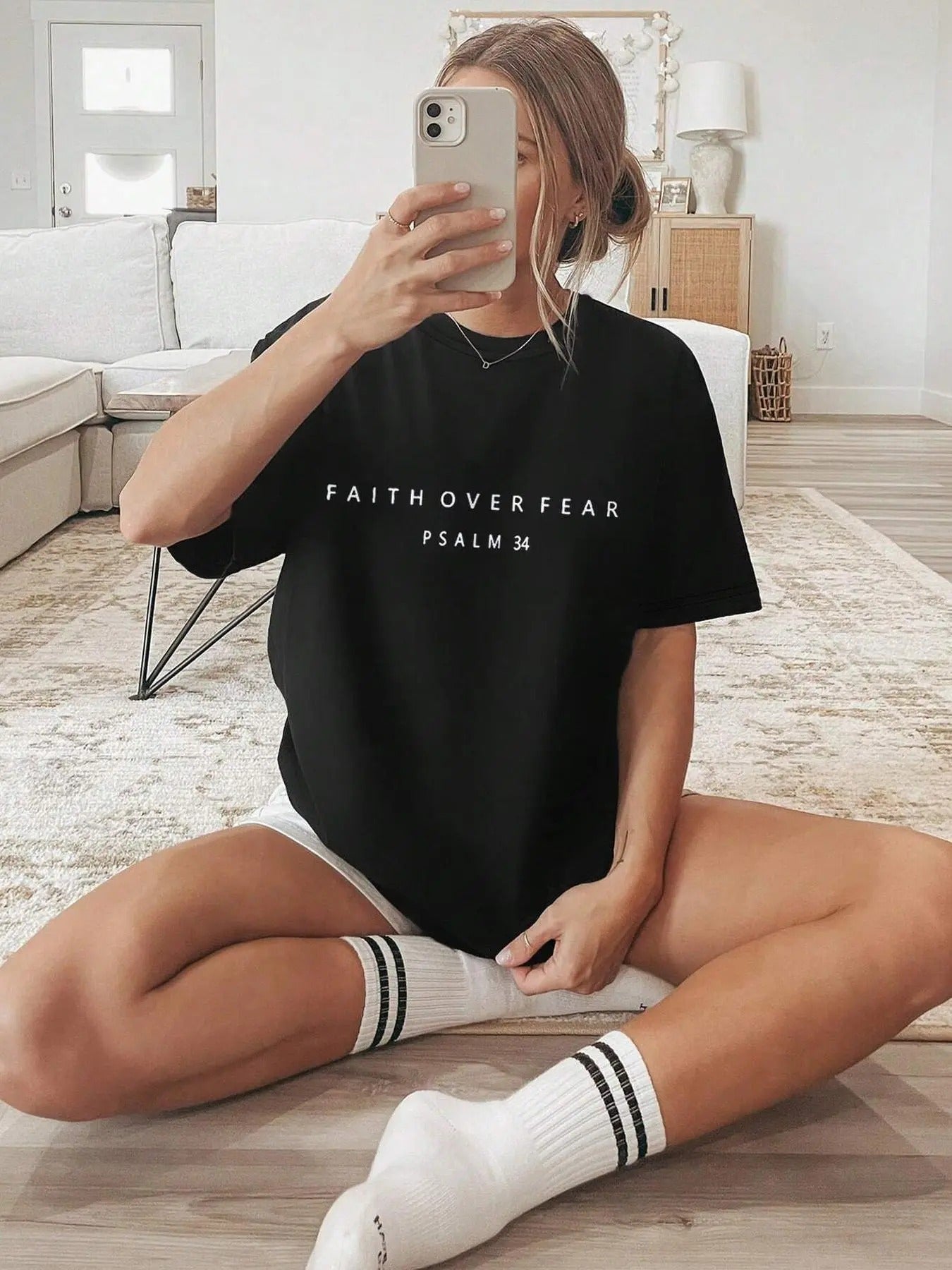 Women's Letter Print Round Neck Tee, Casual Short Sleeve Crew Neck T-shirt for Summer, Fashion Women's Top for Daily Wearstyle{n002}2